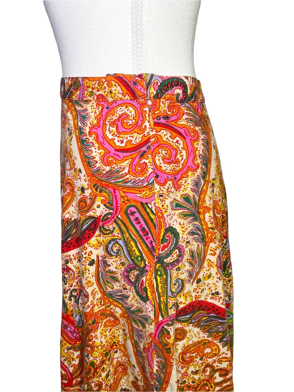 Coldwater Creek Boho-Chic
Maximalist Y2K Paisley Maxi Skirt PXS - Picture 12 of 16